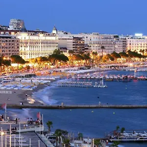 Le Suquet Quartier Historique Cannes